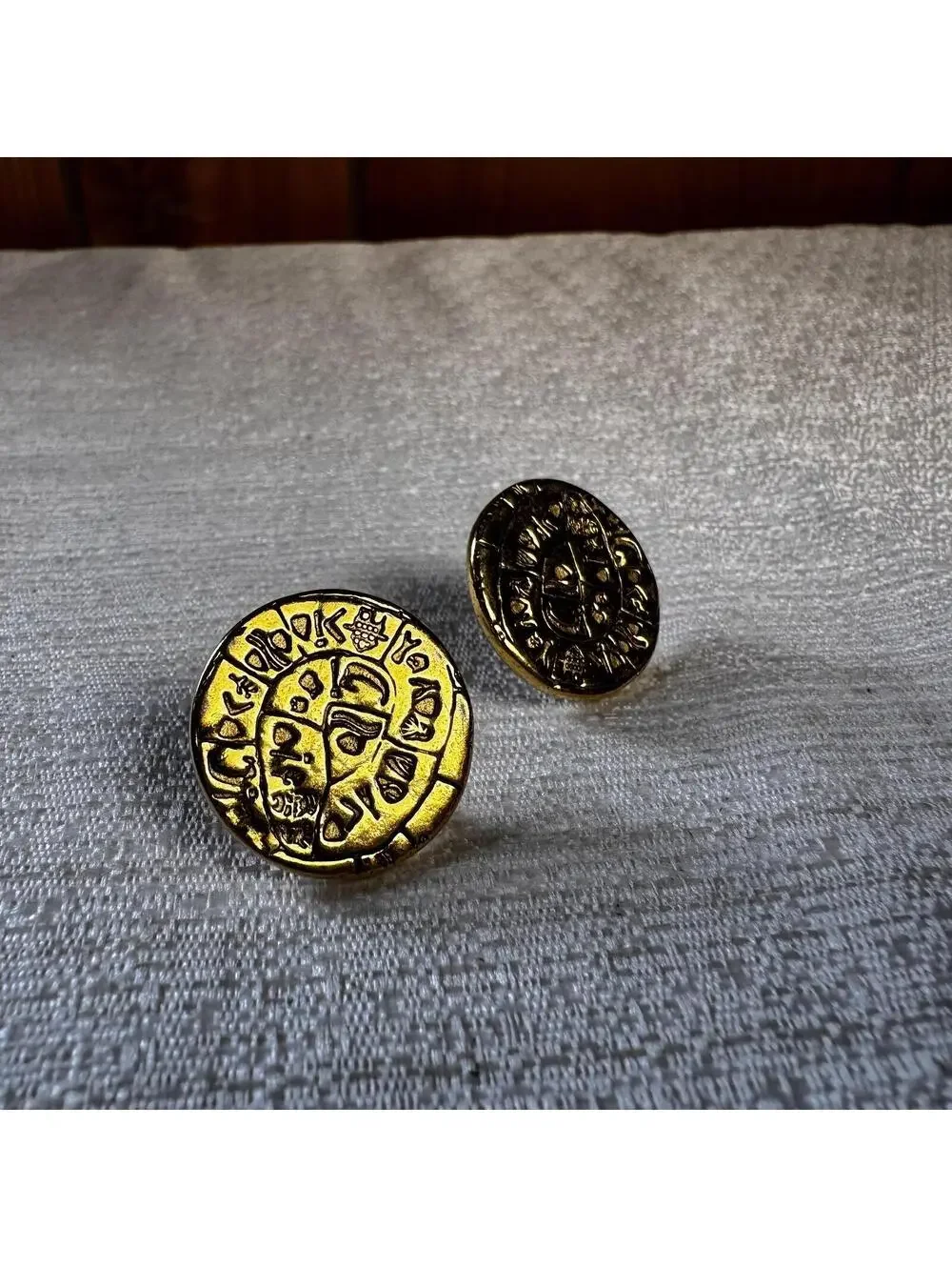 Vintage Egyptian Hieroglyph Gold Tone Pierced Earrings 1 Inch